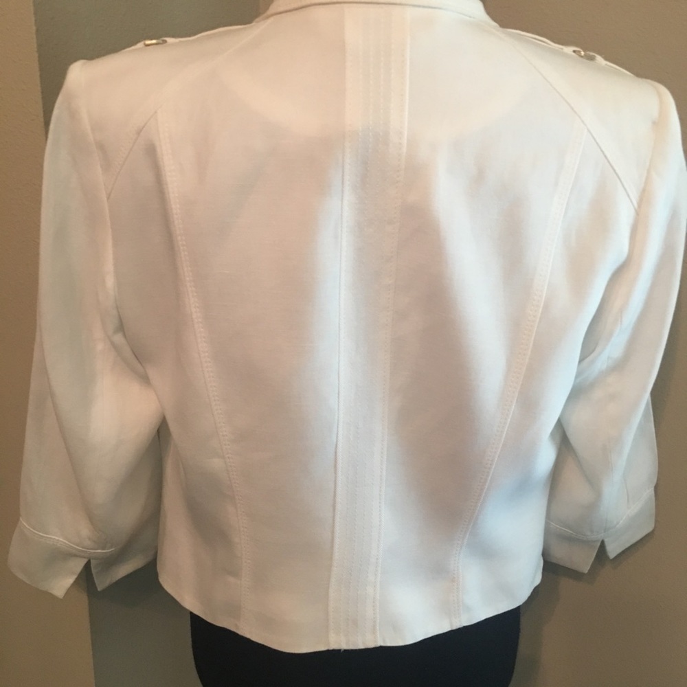 Women’s jacket - Picture 5 of 7